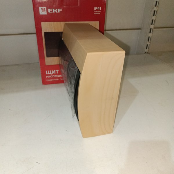 pb40-n-12-light Пластиковый настенный бокс электрический с дин-рейками под автоматы на двенадцать модулей фото покупателя 2