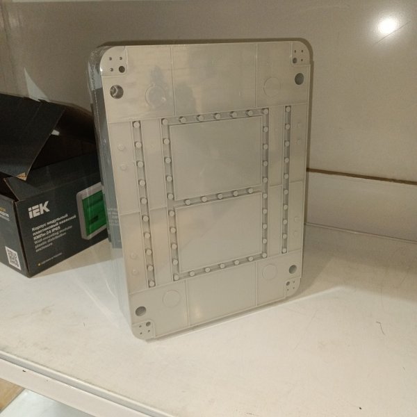 TF5-KP72-N-24-65-K03-K06 Настенный распределительный щиток IEK Текфор влагозащищенный уличный на 24 модулей открытой установки фото покупателя 1