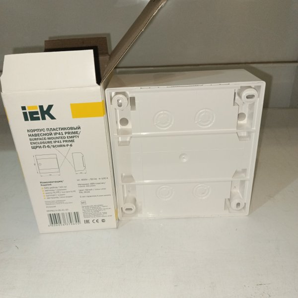 MKP82-N-06-41-20 Настенный распределительный электрощиток IEK Прайм из пластика на 6 модулей открытой установки фото покупателя 1