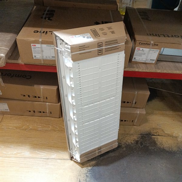 2CPX077859R9999 Распределительный встраиваемый щит АББ UK650P4RU, 5 рядов, 60 модулей, IP30, с дверью и винтовыми клеммами N/PE фото покупателя 1