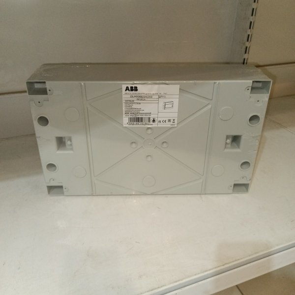 1SLM006502A1203 Электрощит накладного монтажа с клеммным блоком ABB серии Mistral65 (IP65) на 18 модулей с зеленой прозрачной дверцей фото покупателя 2