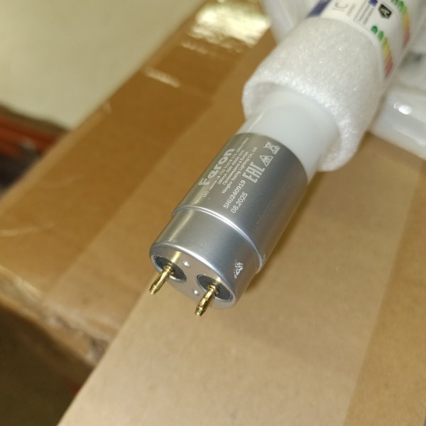 51078 Двухцокольная линейная LED лампа T8 мощностью 36 Вт на 220 Вольт с цоколем G13, нейтрального белого света, 1200мм фото покупателя 1