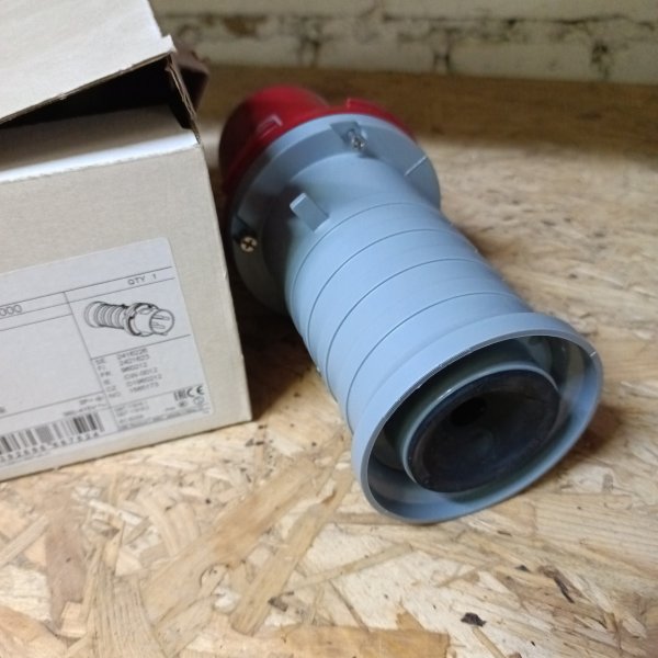 2CMA166752R1000 Вилка кабельная 363 P6, 63A, 3P+E, IP44 ABB фото покупателя 2