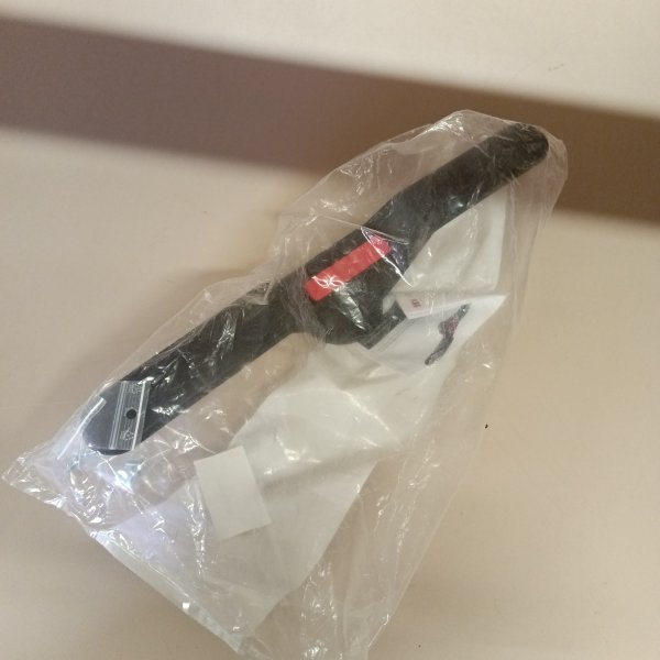 1SCA022873R4230 Двойная пластиковая ручка пистолетного типа со степенью защиты IP65, для управления через дверь реверсивными выключателями нагрузки ОТ1000..3200_C, для переходника диаметром 12 мм фото покупателя 2