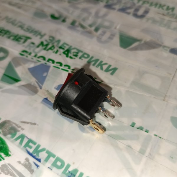 36-2570 Красный клавишный выключатель Рексант с индикацией круглой формы на 2 положения, 3 контакта на 6 Ампер фото покупателя 2