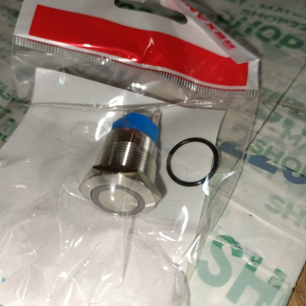 36-3420 Антивандальный кнопочный переключатель Рексант 12 Вольт с фиксацией и красной индикацией, 5 контактов фото покупателя 1