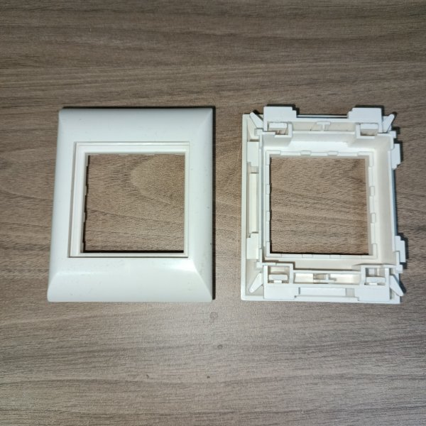 100007S Суппорт для электроустановочных изделий Mosaic, 2 модуля Legrand Metra фото покупателя 1