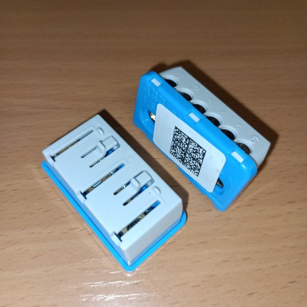 1SPE007715F0731 Винтовой клеммный блок нейтраль N3x16-3х6мм для боксов ABB серии Mistral фото покупателя 3