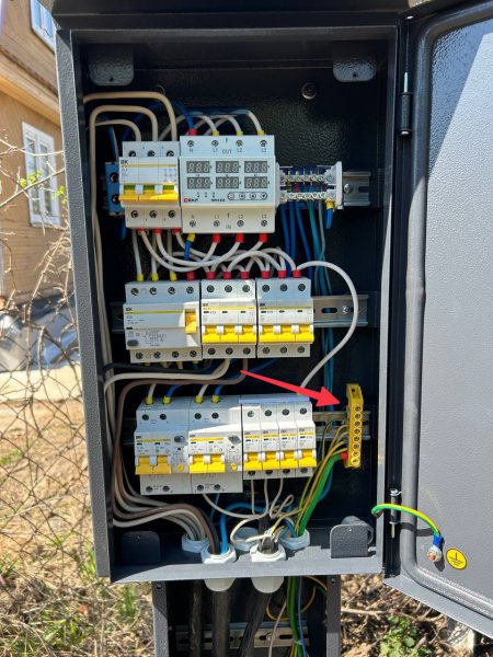 YNN10-812-8DP-K05 Шина "земля" в комбинированном DIN-изоляторе типа "Стойка" ШНИ-8х12-8-КС-Ж ИЭК фото покупателя 3