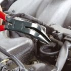 Длинногубцы Knipex механика 200мм изогнутые фосфатированные с однокомпонентными рукоятками изображение 4