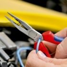Длинногубцы Knipex 160мм для монтажа проводов фосфатированные с функцией снятия изоляции изображение 4