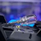 Отвертка комбинированная, прозрачная рукоятка, 40 мм двухсторонняя (крестовая PH 2, шлицевая SL6) изображение 8