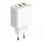 Сетевое зарядное устройство Rexant с двумя портами USB-A и одним портом USB-C, 10Вт изображение 2