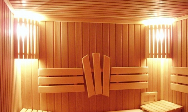 Светильники для бани влагозащищенные термостойкие на деревянной основе