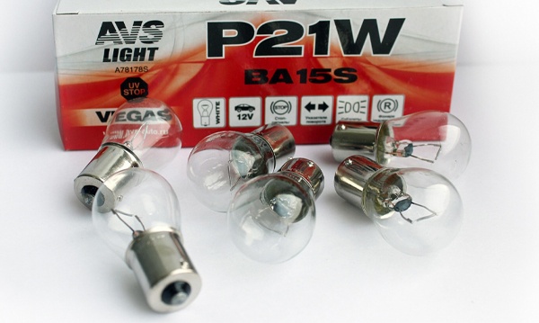 Автомобильные лампы с цоколем BA15s 12V