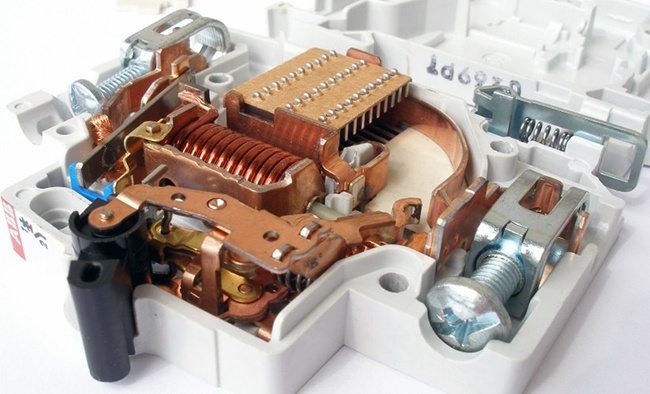 Автоматические выключатели ABB серии S200 6кА с характеристикой C (автоматы до 100A)